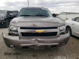 2013 Chevrolet Suburban LT with VIN 1GNSKJE7XDR341736, listed as a Copart auction lot 48781145 with 157,871 mi miles and Salvage Title. Bid and sale history available at DreamBid. Image 5.