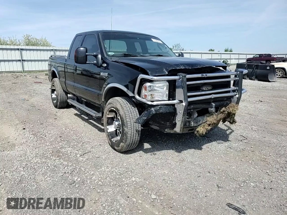 2006 Ford F-250 XL z VIN 1FTSX21596EC30884, wystawiony jako Copart lot #53560955 z przebiegiem 117 331 mil mil oraz Szkoda całkowita • Salvage title. Historia ofert i sprzedaży dostępna na DreamBid. Obrazek 13.