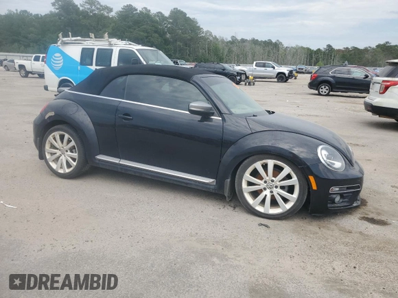 2014 Volkswagen Beetle 1.8T w/Premium z VIN 3VW517AT6EM816698, wystawiony jako Copart lot #57344055 z przebiegiem 52 782 mil mil oraz Szkoda całkowita • Salvage title. Historia ofert i sprzedaży dostępna na DreamBid. Obrazek 4.