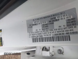 2019 Mazda 3 Select с VIN 3MZBPAAL9KM105989, выставлен на аукционе IAAI как лот 42081572 с пробегом 127 106 миль миль и . История ставок и продаж доступна на DreamBid. Изображение 9.
