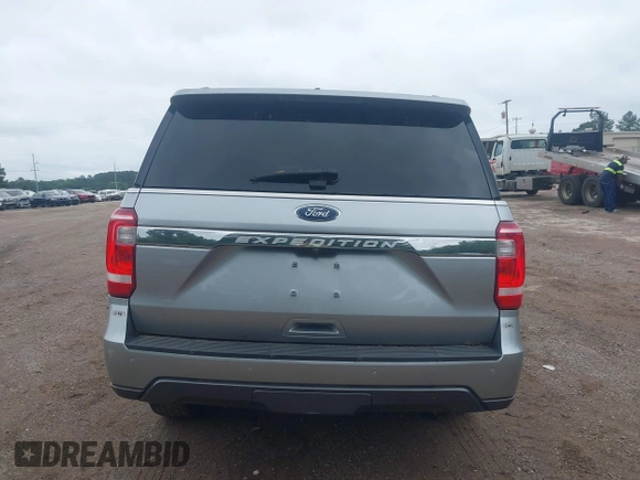 2020 Ford Expedition XL с VIN 1FMJU1FT8LEA72065, выставлен на аукционе IAAI как лот 42202063 с пробегом Не указан миль и . История ставок и продаж доступна на DreamBid. Изображение 16.
