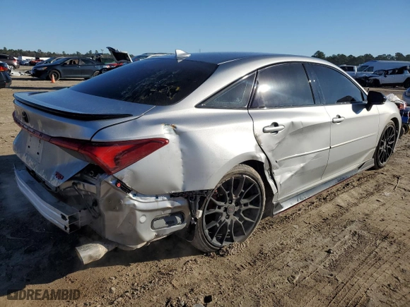 2020 Toyota Avalon XSE with VIN 4T1FZ1FBXLU040948, listed as a Copart auction lot 43630905 with 55,519 mi miles and Salvage Title. Bid and sale history available at carsss.com. Image 3.