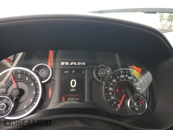 2023 Ram 2500 Tradesman with VIN 3C6UR5CJ0PG528885, listed as a Copart auction lot 49981125 with 27,709 mi miles and Clean title. Bid and sale history available at DreamBid. Image 9.