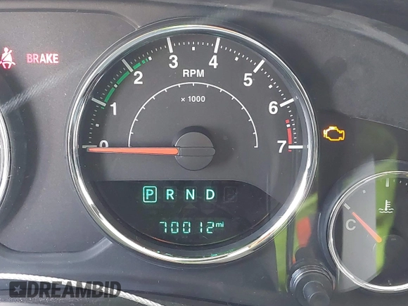 2017 Jeep Wrangler Unlimited Sahara with VIN 1C4BJWEG5HL588535, listed as a IAAI auction lot 42013571 with 70,012 mi miles. Bid and sale history available at carsss.com. Image 16.