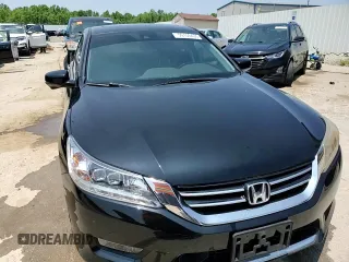 2014 Honda Accord Touring z VIN 1HGCR3F92EA002801, wystawiony jako Copart lot #59150495 z przebiegiem 112 377 mil mil oraz Szkoda całkowita • Salvage title. Historia ofert i sprzedaży dostępna na DreamBid. Obrazek 13.