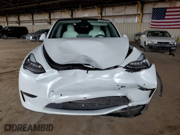 2021 Tesla Model Y Long Range with VIN 5YJYGDEE6MF075819, listed as a Copart auction lot 50903425 with 67,857 mi miles and Salvage Title. Bid and sale history available at DreamBid. Image 5.