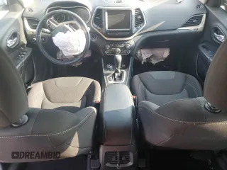 2016 Jeep Cherokee Altitude с VIN 1C4PJMCS7GW225779, выставлен на аукционе Copart как лот 63070925 с пробегом Не указан миль и Чистый • Clean title. История ставок и продаж доступна на DreamBid. Изображение 8.