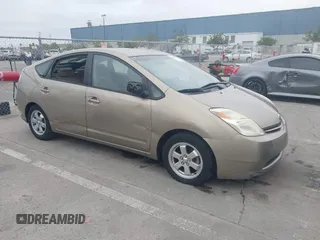 2005 Toyota Prius with VIN JTDKB20U350126328, listed as a IAAI auction lot 42098924 with 237,916 mi miles. Bid and sale history available at carsss.com. Image 1.