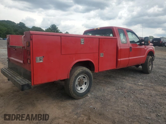 2013 Ford F-350 with VIN 1FD8X3F60DEB00261, listed as a Copart auction lot 57975365 with 221,878 mi miles and Salvage title. Bid and sale history available at DreamBid. Image 3.