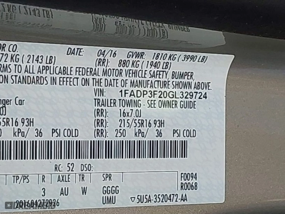 2016 Ford Focus SE with VIN 1FADP3F20GL329724, listed as a IAAI auction lot 41665265 with 131,000 mi miles. Bid and sale history available at carsss.com. Image 9.