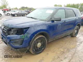 2017 Ford Police Interceptor Utility с VIN 1FM5K8ATOHGD67308, выставлен на аукционе IAAI как лот 42223876 с пробегом 131 878 миль миль и . История ставок и продаж доступна на DreamBid. Изображение 2.