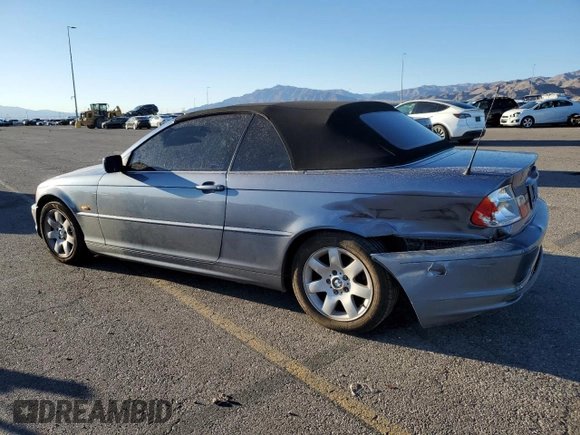 2001 BMW 3 Series 325Ci with VIN WBABS33411JY51140, listed as a Copart auction lot 77901914 with 0 mi miles and Salvage Title. Bid and sale history available at carsss.com. Image 2.