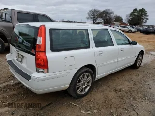 2006 Volvo V70 2.4L with VIN YV1SW612X61538308, listed as a Copart auction lot 47978905 with 199,372 mi miles and Salvage Title. Bid and sale history available at carsss.com. Image 3.