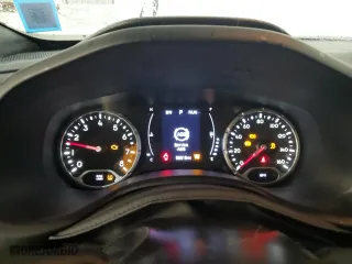 2018 Jeep Renegade Upland Edition with VIN ZACCJBAB1JPH29531, listed as a Copart auction lot 84016334 with 85,615 mi miles and Salvage Title. Bid and sale history available at carsss.com. Image 9.