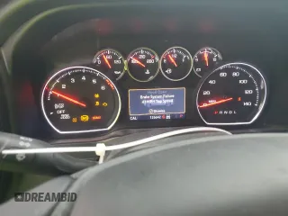 2020 Chevrolet Silverado 1500 LT z VIN 3GCPYDEK7LG295798, wystawiony jako Copart lot #46238035 z przebiegiem 126 642 mil mil oraz Szkoda całkowita • Salvage title. Historia ofert i sprzedaży dostępna na DreamBid. Obrazek 9.