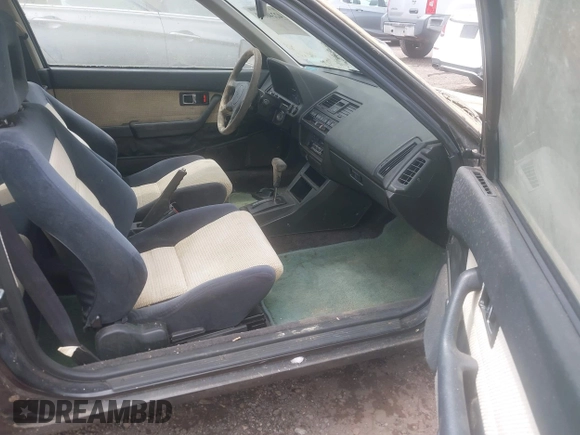 1988 Acura Integra z VIN JH4DA3451JS001006, wystawiony jako IAAI lot #42246189 z przebiegiem 120 711 mil mil oraz . Historia ofert i sprzedaży dostępna na DreamBid. Obrazek 5.