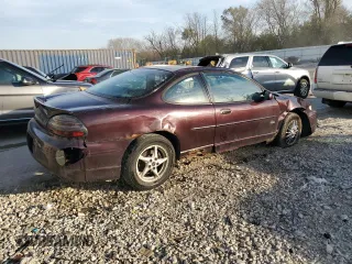 2002 Pontiac Grand Prix GT with VIN 1G2WP12K62F207667, listed as a Copart auction lot 78055364 with 260,484 mi miles and Non Repairable. Bid and sale history available at carsss.com. Image 3.