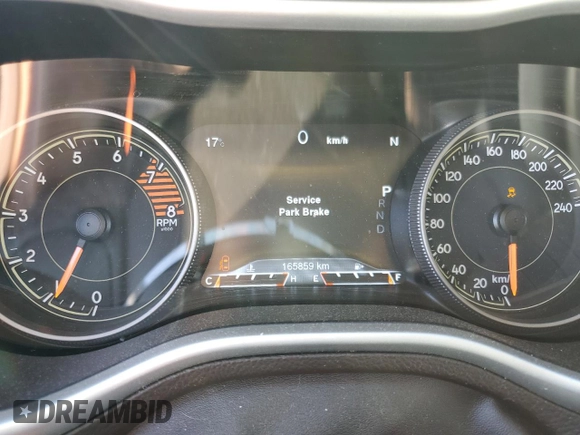 2017 Jeep Cherokee Overland с VIN 1C4PJMJS1HW594870, выставлен на аукционе Copart как лот 57781865 с пробегом 165 859 миль миль и Списание • Salvage title. История ставок и продаж доступна на DreamBid. Изображение 9.