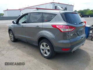 2013 Ford Escape SE z VIN 1FMCU0G9XDUB65263, wystawiony jako IAAI lot #42465579 z przebiegiem 196 751 mil mil oraz . Historia ofert i sprzedaży dostępna na DreamBid. Obrazek 3.