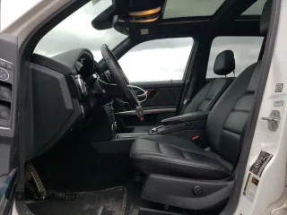 2015 Mercedes-Benz GLK 250 with VIN WDCGG0EB2FG403038, listed as a Copart auction lot 46759794 with 140,813 mi miles and . Bid and sale history available at DreamBid. Image 7.