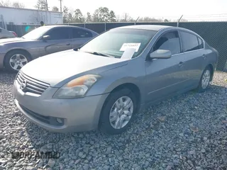 2009 Nissan Altima SL with VIN 1N4AL21E29N456296, listed as a IAAI auction lot 41721657 with 268,696 mi miles and . Bid and sale history available at DreamBid. Image 2.