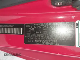 2012 Kia Forte SX z VIN KNAFW6A39C5623562, wystawiony jako IAAI lot #42171852 z przebiegiem 222 383 mil mil oraz . Historia ofert i sprzedaży dostępna na DreamBid. Obrazek 9.