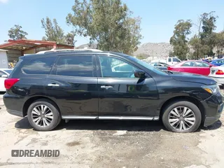 2018 Nissan Pathfinder SL z VIN 5N1DR2MN9JC620172, wystawiony jako IAAI lot #42095426 z przebiegiem 127 609 mil mil oraz . Historia ofert i sprzedaży dostępna na DreamBid. Obrazek 13.