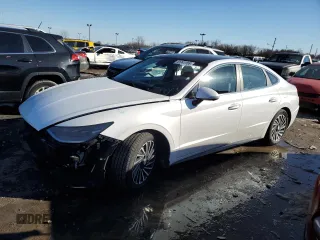 2021 Hyundai Sonata Hybrid Limited with VIN KMHL54JJ5MA024822, listed as a Copart auction lot 41741155 with 127,046 mi miles and Salvage Title. Bid and sale history available at carsss.com. Image 1.
