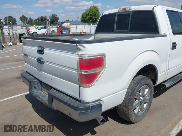 2014 Ford F-150 XL with VIN 1FTFW1CT8EKF55164, listed as a IAAI auction lot 42111483 with 233,166 mi miles. Bid and sale history available at carsss.com. Image 19.