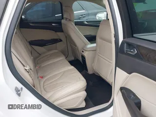2018 Lincoln MKC Reserve с VIN 5LMCJ3C92JUL15133, выставлен на аукционе IAAI как лот 41416991 с пробегом 65 296 миль миль и . История ставок и продаж доступна на DreamBid. Изображение 8.