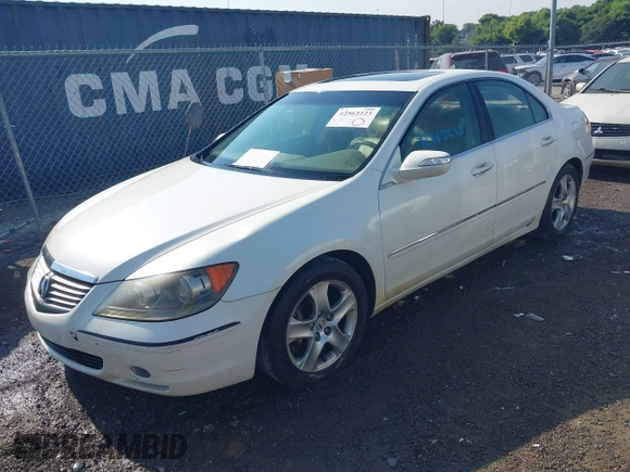 2005 Acura RL with VIN JH4KB16525C011436, listed as a IAAI auction lot 42563223 with 205,639 mi miles and . Bid and sale history available at DreamBid. Image 2.