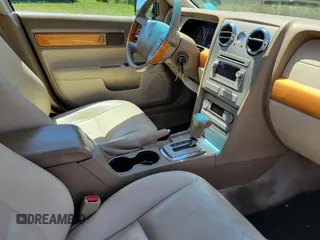 2007 Lincoln MKZ with VIN 3LNHM26T77R667027, listed as a IAAI auction lot 42176330 with 42,852 mi miles and . Bid and sale history available at carsss.com. Image 5.