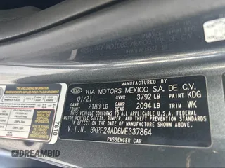 2021 Kia Forte LXS with VIN 3KPF24AD6ME337864, listed as a IAAI auction lot 42472943 with 81,961 mi miles and . Bid and sale history available at DreamBid. Image 9.