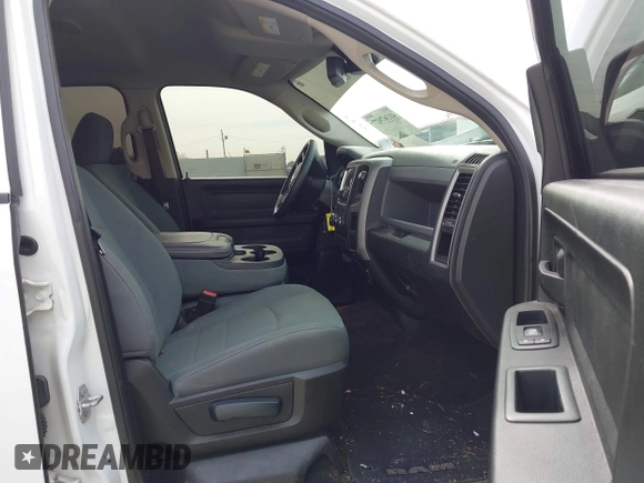 2016 Ram 1500 Tradesman z VIN 1C6RR6KG5GS404699, wystawiony jako IAAI lot #41367027 z przebiegiem 56 757 mil mil oraz . Historia ofert i sprzedaży dostępna na DreamBid. Obrazek 5.