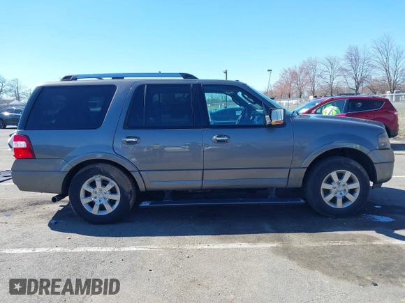 2010 Ford Expedition Limited z VIN 1FMJU2A52AEB63974, wystawiony jako IAAI lot #41853671 z przebiegiem 198 408 mil mil oraz . Historia ofert i sprzedaży dostępna na DreamBid. Obrazek 13.