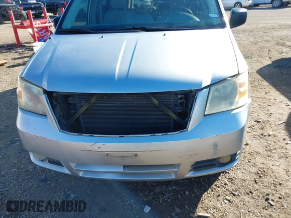 2008 Chrysler Town & Country LX with VIN 2A8HR44H38R115587, listed as a IAAI auction lot 41035823 with 167,564 mi miles and . Bid and sale history available at DreamBid. Image 6.