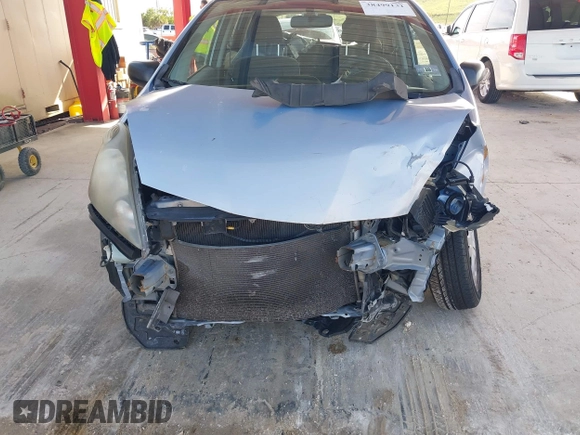 2009 Honda Fit with VIN JHMGE88289S014801, listed as a IAAI auction lot 38499131 with 140,660 mi miles and . Bid and sale history available at DreamBid. Image 6.