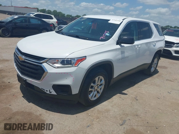 2020 Chevrolet Traverse LS z VIN 1GNERFKW0LJ144119, wystawiony jako IAAI lot #42561910 z przebiegiem 136 035 mil mil oraz . Historia ofert i sprzedaży dostępna na DreamBid. Obrazek 2.