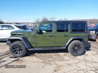 2020 Jeep Wrangler Unlimited Sport S с VIN 1C4HJXDG9LW328034, выставлен на аукционе IAAI как лот 41808054 с пробегом 48 781 миль миль и . История ставок и продаж доступна на DreamBid. Изображение 14.