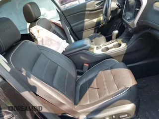 2019 GMC Acadia Denali with VIN 1GKKNXLS0KZ157191, listed as a IAAI auction lot 42471035 with 55,736 mi miles and . Bid and sale history available at DreamBid. Image 5.