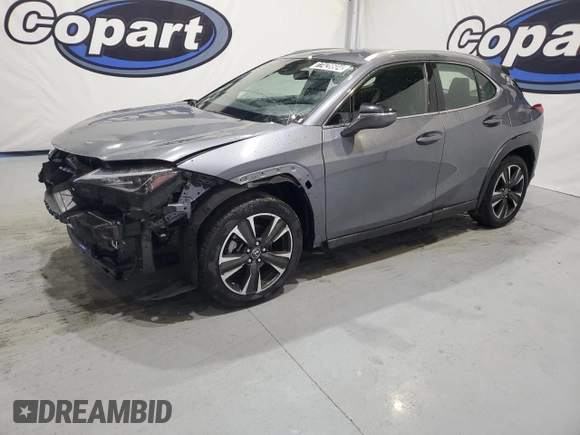 2020 Lexus UX with VIN JTHX3JBHXL2028345, listed as a Copart auction lot 77428604 with 67,892 mi miles and Clean Title. Bid and sale history available at carsss.com. Image 1.