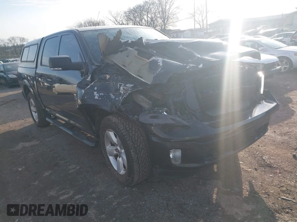 2015 Ram 1500 Outdoorsman z VIN 1C6RR7LT8FS653031, wystawiony jako IAAI lot #41581094 z przebiegiem 129 178 mil mil oraz . Historia ofert i sprzedaży dostępna na DreamBid. Obrazek 1.