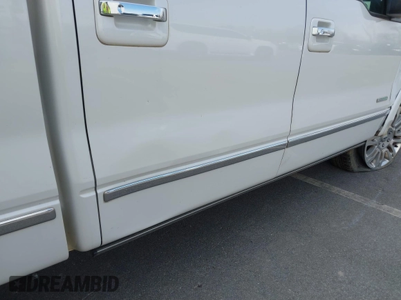 2014 Ford F-150 XL with VIN 1FTFW1ET1EFB06866, listed as a IAAI auction lot 41715890 with 238,605 mi miles. Bid and sale history available at carsss.com. Image 18.