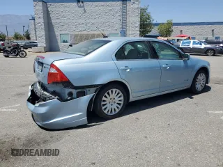 2010 Ford Fusion Hybrid z VIN 3FADP0L34AR137176, wystawiony jako Copart lot #62146865 z przebiegiem 135 293 mil mil oraz Szkoda całkowita • Salvage title. Historia ofert i sprzedaży dostępna na DreamBid. Obrazek 3.