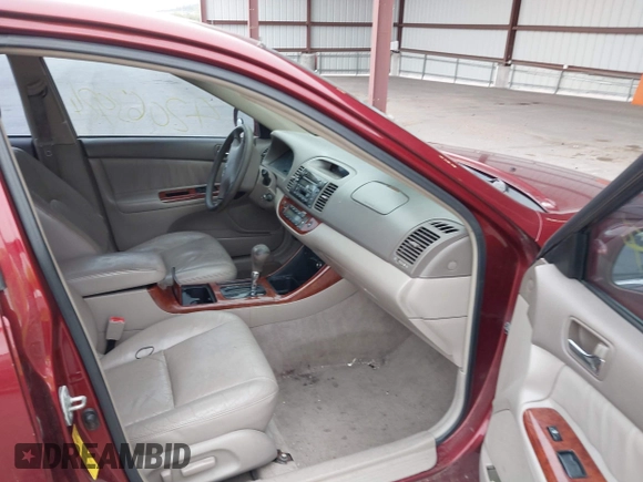 2003 Toyota Camry LE with VIN 4T1BE30K03U227243, listed as a IAAI auction lot 42063924 with 177,323 mi miles and . Bid and sale history available at DreamBid. Image 5.