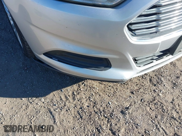 2015 Ford Fusion S Hybrid with VIN 3FA6P0UU0FR307900, listed as a IAAI auction lot 41507112 with 150,257 mi miles. Bid and sale history available at carsss.com. Image 6.