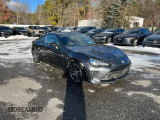 2017 Toyota 86 with VIN JF1ZNAA15H9703385, listed as a Copart auction lot 45887325 with 60,334 mi miles and Clean Title. Bid and sale history available at carsss.com. Image 2.
