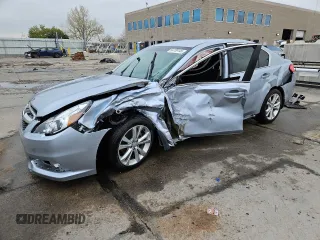 2014 Subaru Legacy Premium z VIN 4S3BMCC63E3020585, wystawiony jako Copart lot #54739145 z przebiegiem 113 390 mil mil oraz Szkoda całkowita • Salvage title. Historia ofert i sprzedaży dostępna na DreamBid. Obrazek 1.