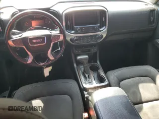2019 GMC Canyon 4WD SLE with VIN 1GTG6CEN1K1129624, listed as a Copart auction lot 44106575 with 106,734 mi miles and Salvage Title. Bid and sale history available at carsss.com. Image 8.