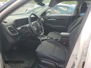 2024 Kia Seltos S z VIN KNDEU2AA4R7591046, wystawiony jako Copart lot #51934525 z przebiegiem 8 362 mil mil oraz Szkoda całkowita • Salvage title. Historia ofert i sprzedaży dostępna na DreamBid. Obrazek 7.